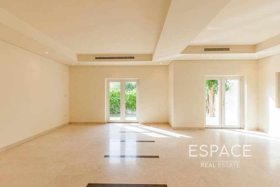 Вилла в Аль Фурджан，Куортадж, 3 cпальни, 2450000 AED - 5436291