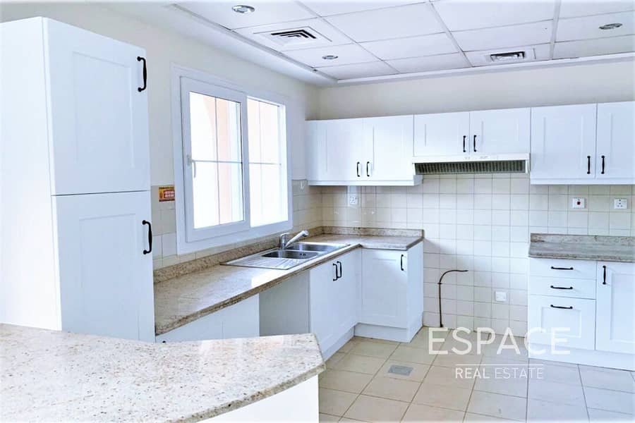 2 Exclusive |3BR Home |Opposite Pool & Park