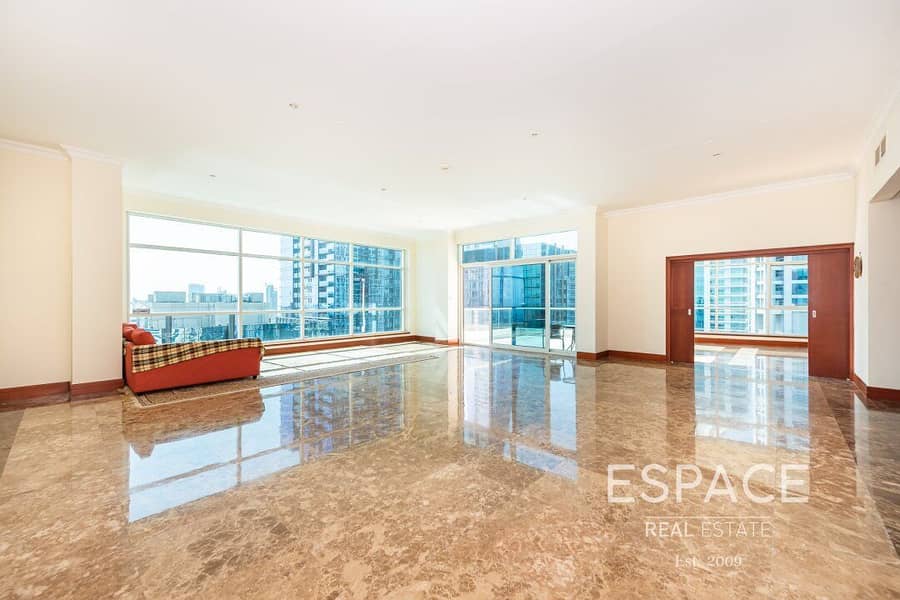 3 Golf Views | Upgraded 5 Beds Penthouse | Vacant