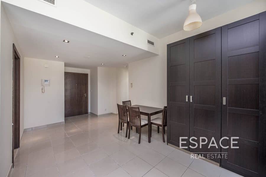 3 Unfurnished | Trendy | 1 Bed