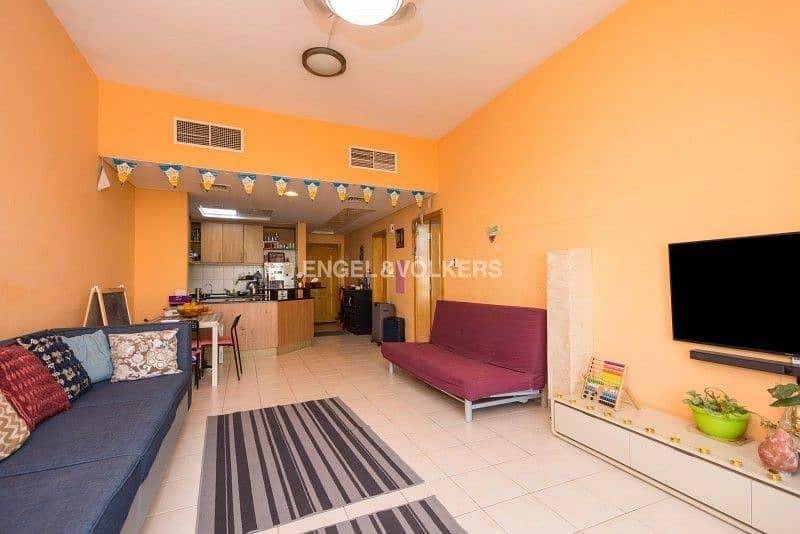 3 Near the Metro|Spacious Furnished|With Balcony