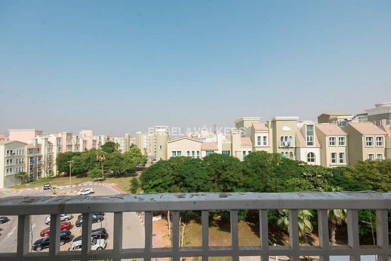17 Near the Metro|Spacious Furnished|With Balcony