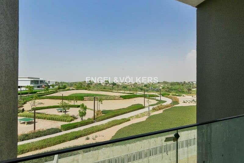 18 Golf Course View| Near Clubhouse| Private Garden