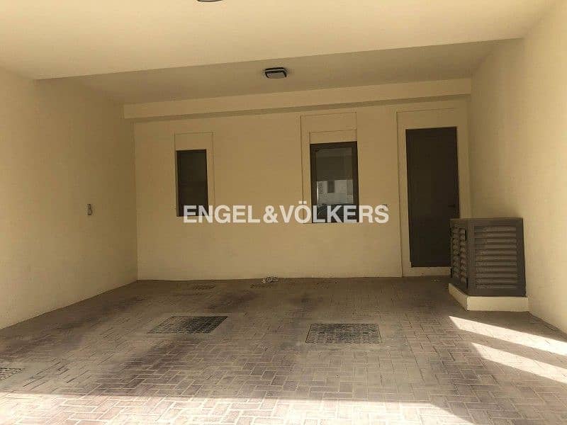 30 Single Row |Landscaped Garden |Rented |Type G