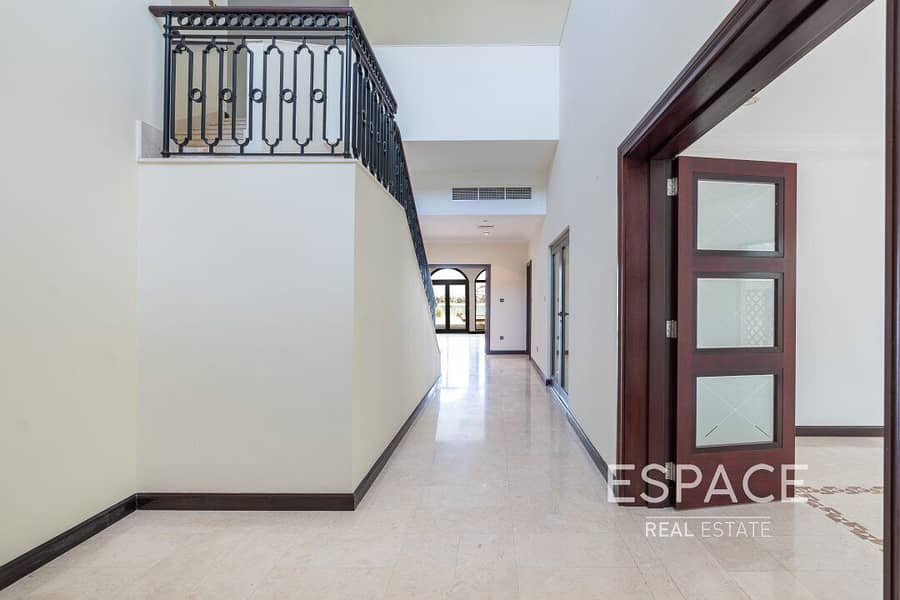 13 Vacant | Atrium 5 Bed Fully Furnished | High Number Villa