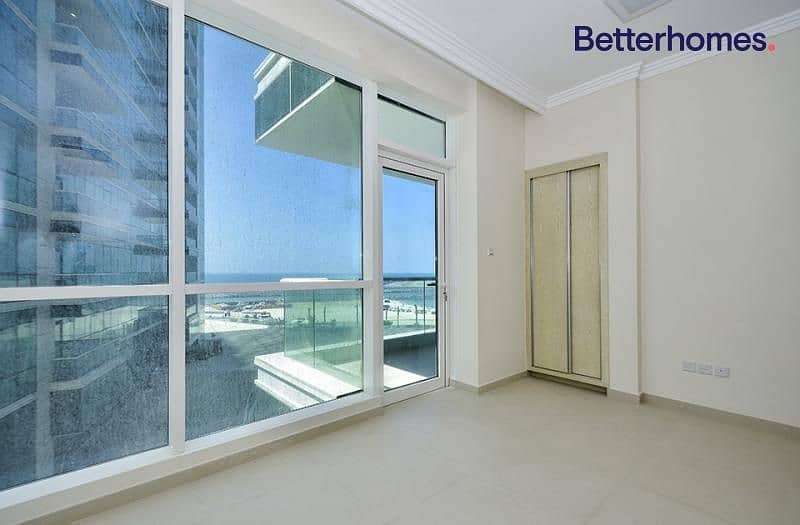 7 Motivated Seller | Sea View | Maid's room
