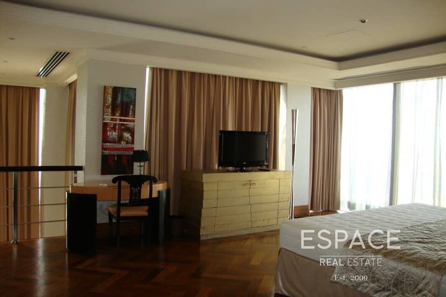 12 Penthouse | 1 Bed | Full Sea View