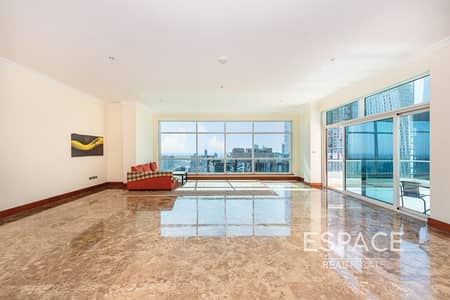 بنتهاوس 5 غرف نوم للبيع في دبي مارينا، دبي - Exclusive Penthouse with Panoramic Views