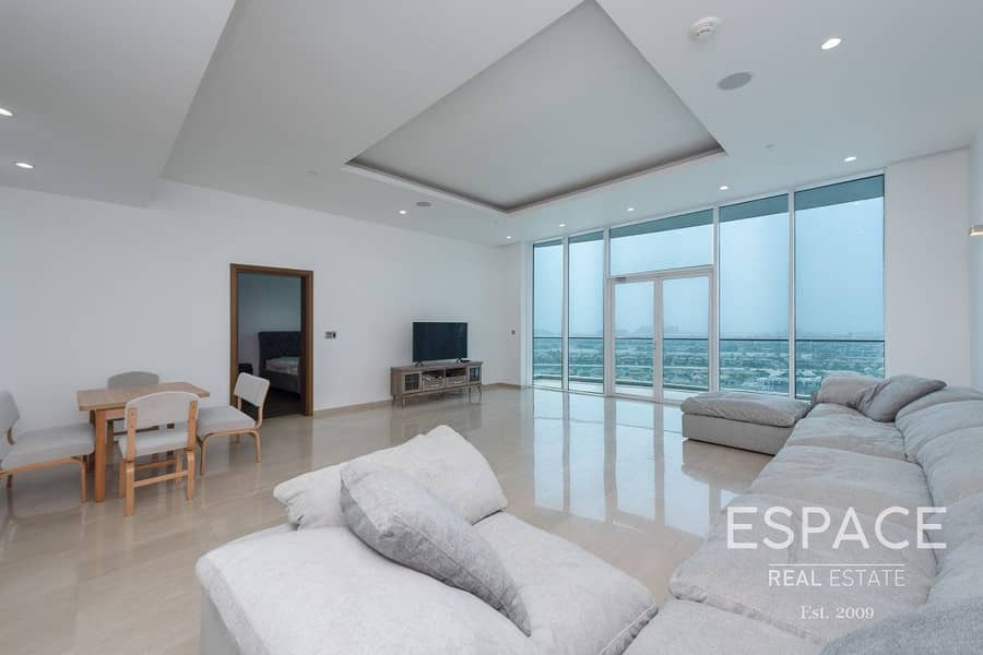 2 tunning Sea Views | Mid Floor | Tenanted