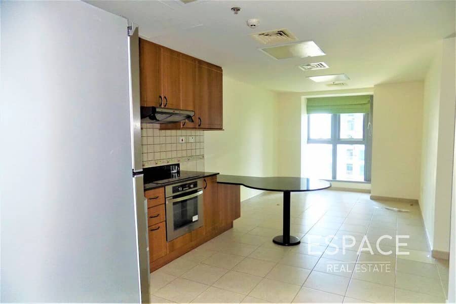 5 Large - Golf View - Well Maintanied - 2 Beds