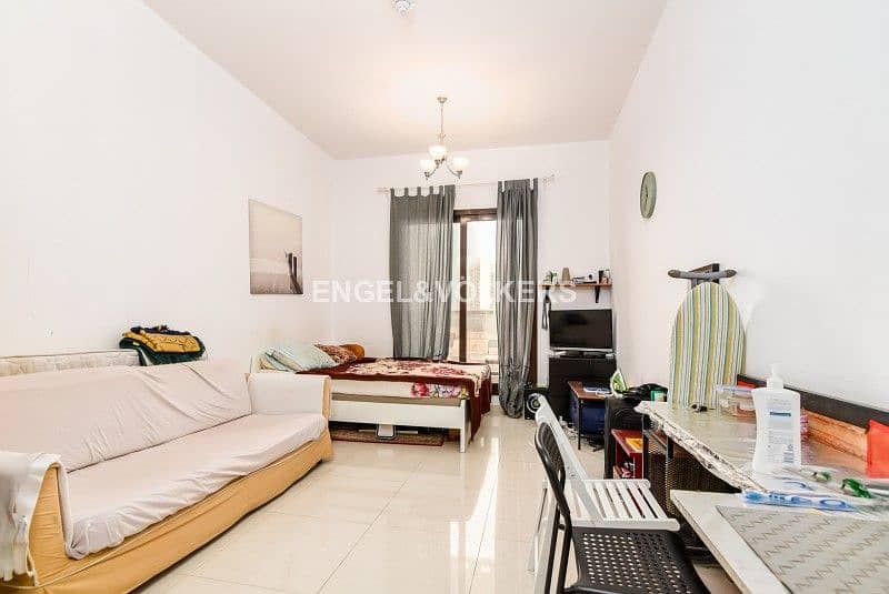 Cozy and Bright | Good Investment | Rented