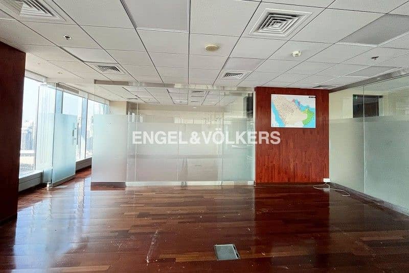 7 Large Office|Well Fitted|Partitioned|SZR View
