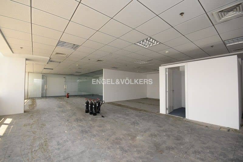 14 Amazing View | High Floor | Fully Fitted Office
