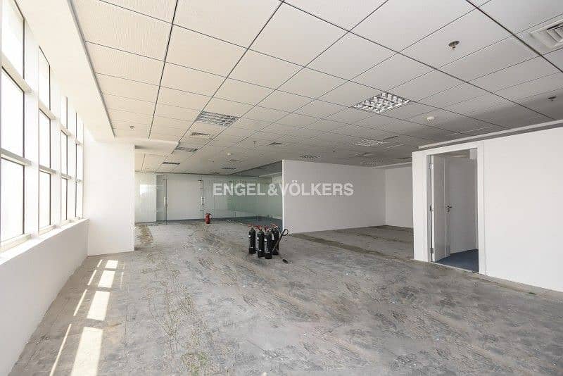 15 Amazing View | High Floor | Fully Fitted Office