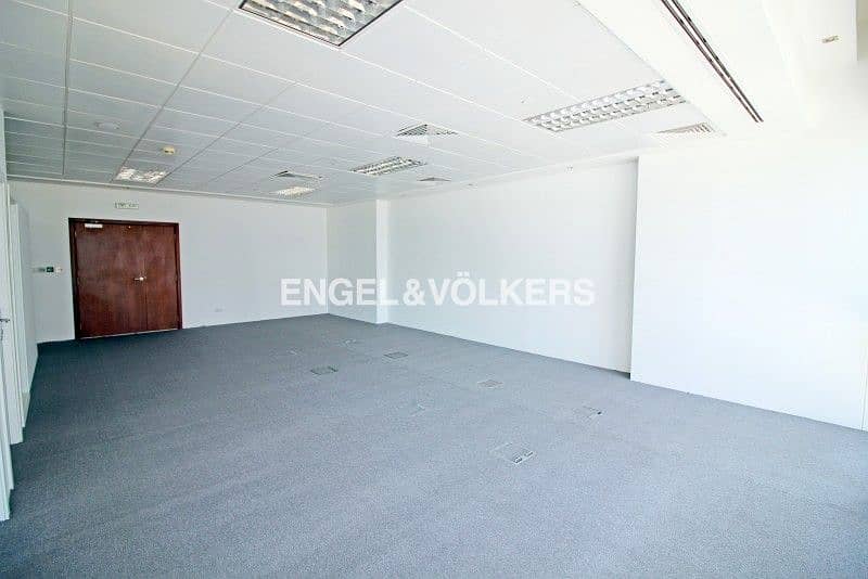 5 Fitted Office | Facing the DIFC Metro Station