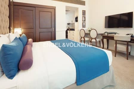 Hotel Apartment for Rent in Palm Jumeirah, Dubai - Serviced Deluxe Studio | All Bills Included