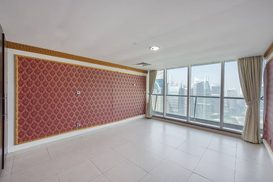 14 Penthouse | High Floor | Panoramic View