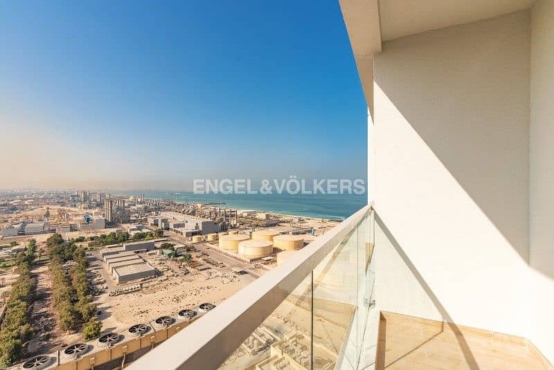 Priced to Sell|Modern with Sea View on Mid Floor