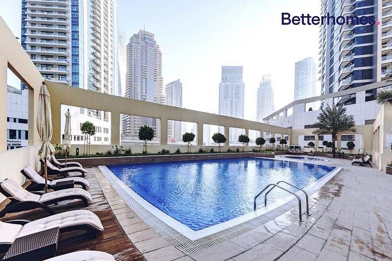 9 Huge Studio l Balcony l Dubai Eye View | Chiller Free