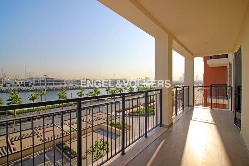 2 Handover in December | Waterfront | Large Balcony