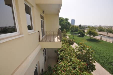 3 Bedroom Apartment for Sale in Motor City, Dubai - Vacant Cozy Corner 3 Bed plus Maid in Calverton