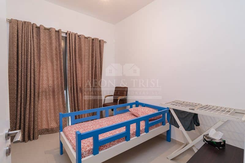 13 Spacious 1 Bed w/ Balcony | Open layout | Zahra 1A