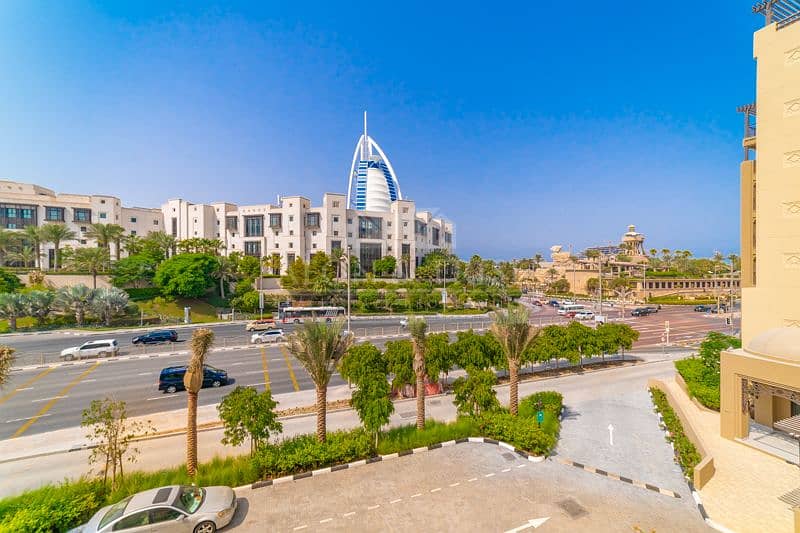 Huge 2 Beds | Garden views | Exclusive location Huge 2 Beds | Garden views | Exclusive location