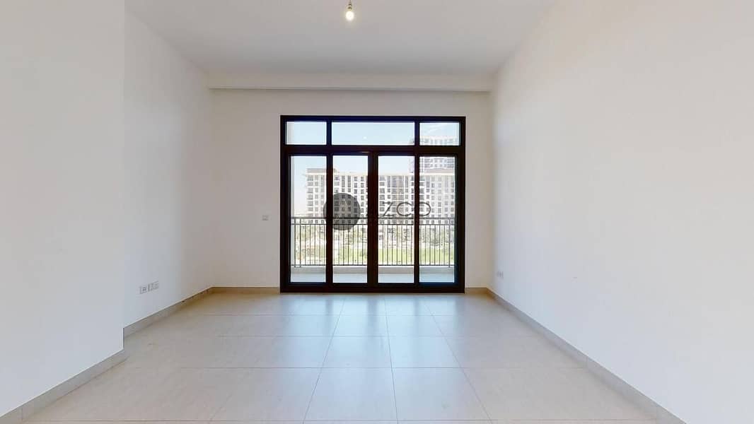 8 Mid  Floor | Vacant on transfer | Pool view