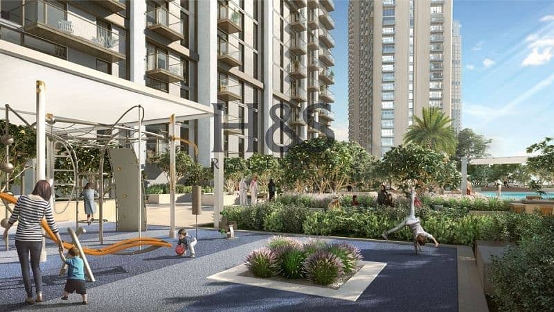 7 Luxurious 2 Beds I Outstanding Location | Burj Crown