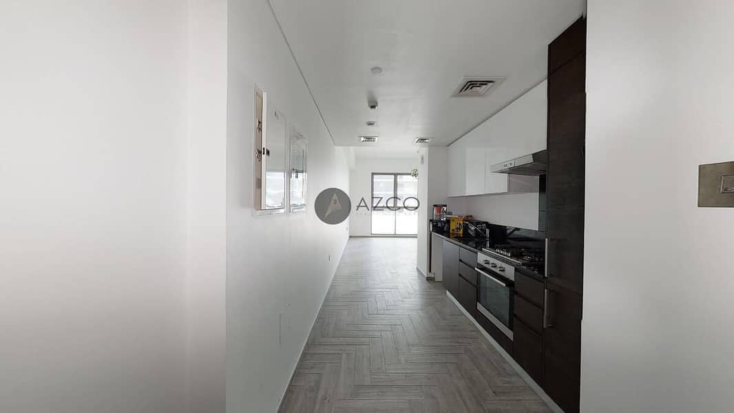 2 Prime Location | Modern Design |Spacious Apartment
