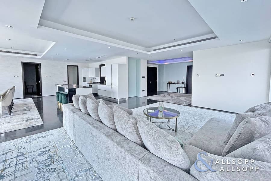 7 Upgraded | Penthouse | Panoramic Sea View