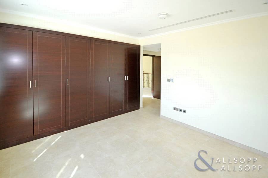 9 Single Row Legacy Villa In Jumeirah Park