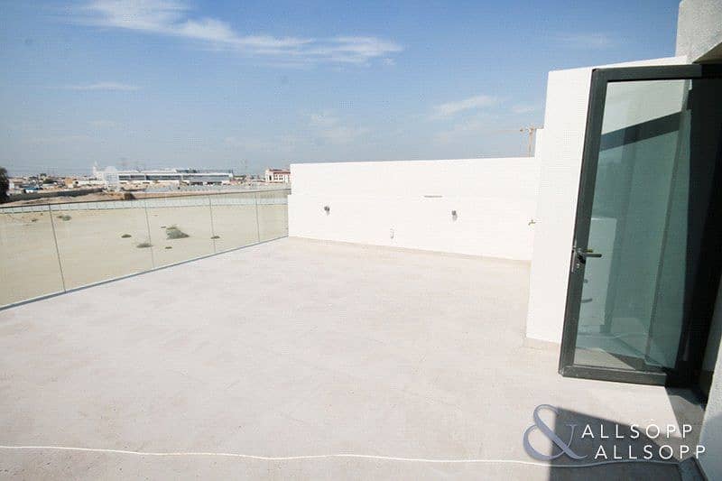 6 3 Bedroom Villa Situated in the Most Premium Location at the Dubai Hills Club Vi