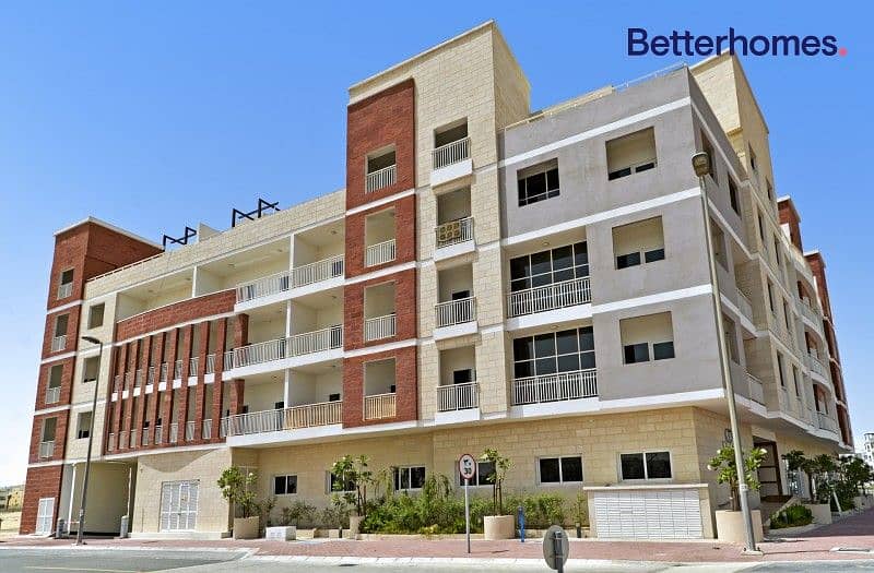 12 Spacious Apartment |L Shaped Balcony | Pool | Parking
