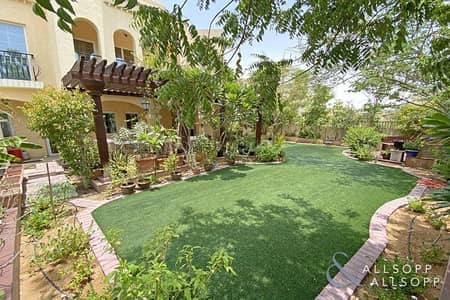 4 Bedroom Villa for Sale in Dubailand, Dubai - 4 Beds + Maids | Vacant | BUA 4,200 Sq Ft