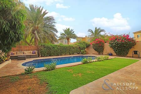 4 Bedroom Villa for Sale in Arabian Ranches, Dubai - 4 Bed | External Maids | Upgraded | Pool