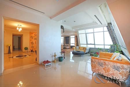 5 Bedroom Penthouse for Sale in Dubai Marina, Dubai - 5 Beds Penthouse | Sea View | 5458 Sq. Ft.