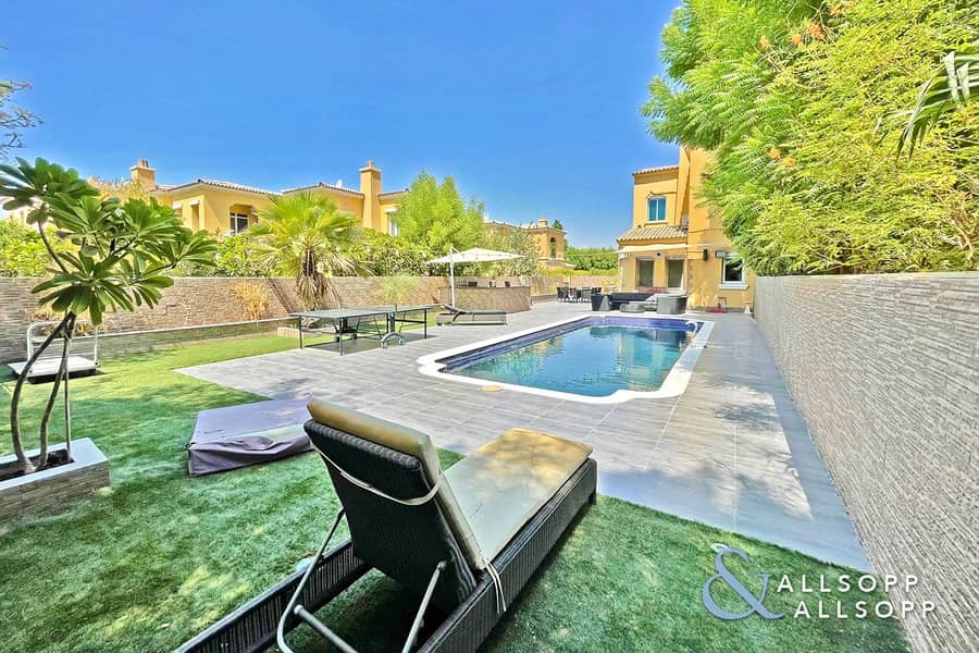 B Type | 3 Beds | Private Pool | Upgraded