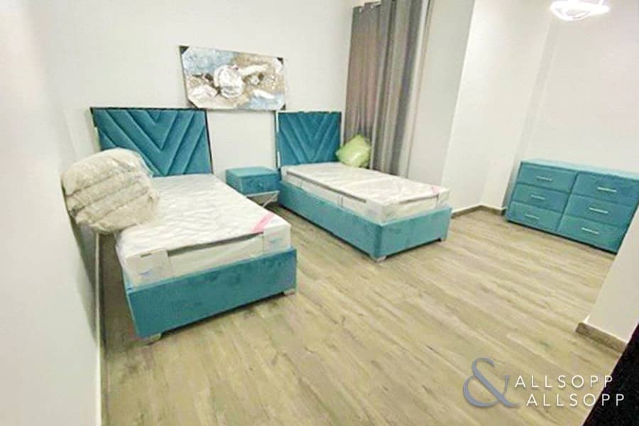 6 3 Bed+ Maid | Fully Upgraded | Sea View