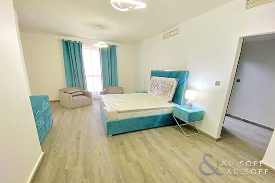 8 3 Bed+ Maid | Fully Upgraded | Sea View