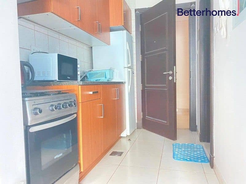 6 Studio | Spacious | Parking | Well Maintained