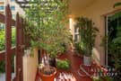 10 Exclusive | Large Terrace | 2 Bed +Study