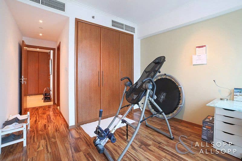 12 Bright 2 Bedroom Apartment In Saba Tower 3