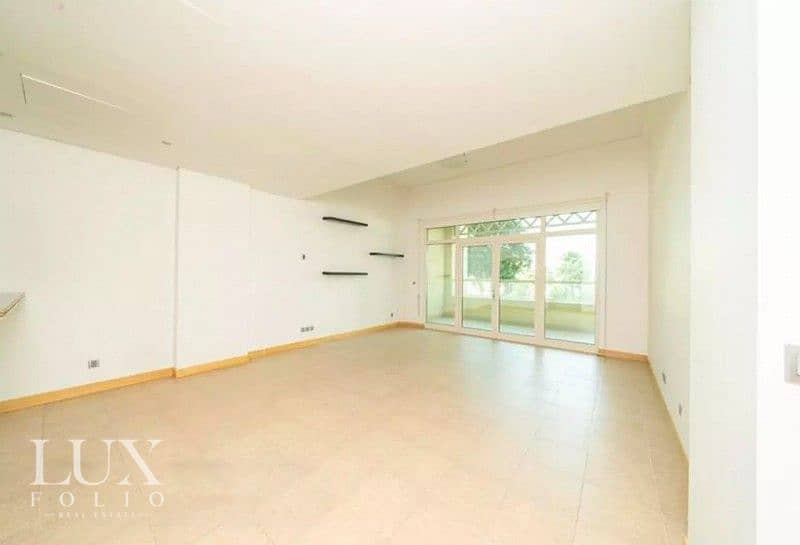 7 Beautiful Park Views | 1 Beds |Tenanted