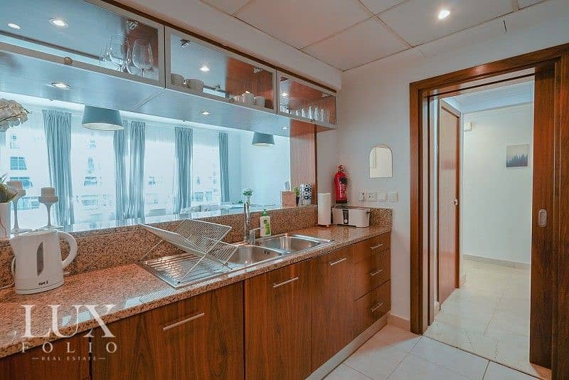 8 Marina View | Chiller Free | Bright Rooms