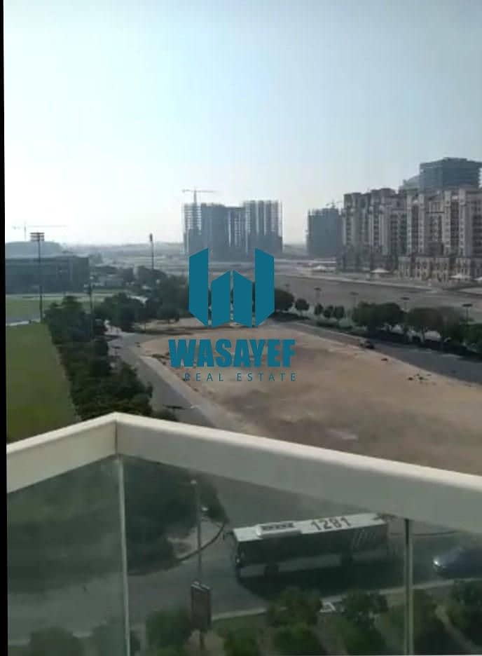 شقة في المساكن الحمراء،مدينة دبي الرياضية 1 غرفة 450000 درهم - 5321007