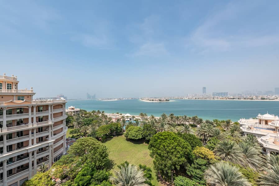 15 Direct Sea View | Luxurious 5 Bed Duplex