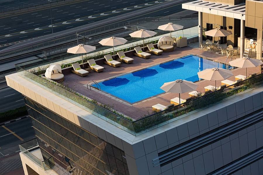 8 Premium Hotel Room | Marina View | Spacious