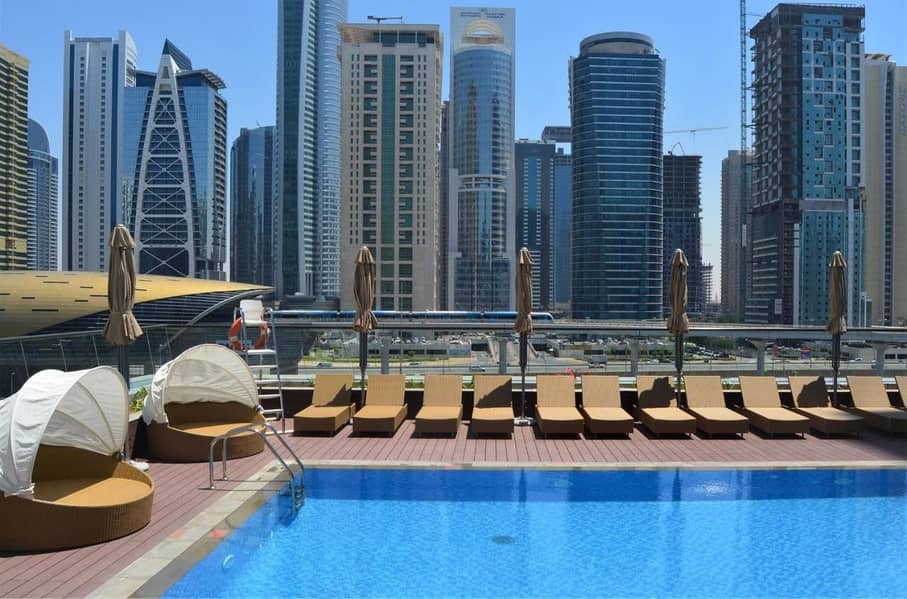 9 Premium Hotel Room | Marina View | Spacious