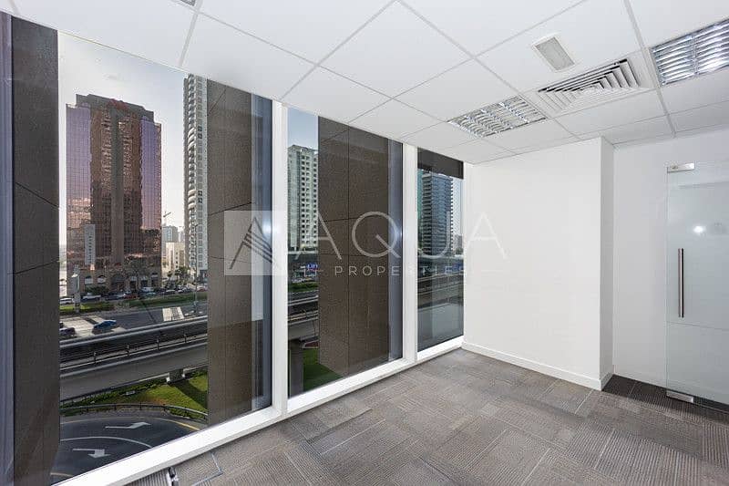 10 Fitted Office with Glass Partitions | DIFC